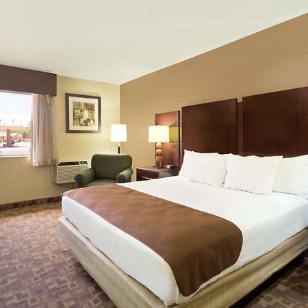 Super 8 By Wyndham Chandler Phoenix Luaran gambar